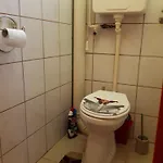 Erdoalja Vendeghaz