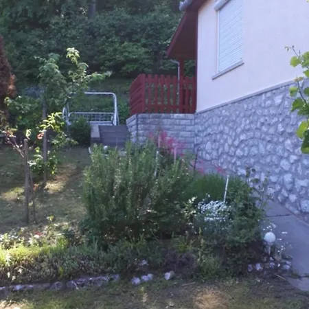 Casa de Férias Erdőalja