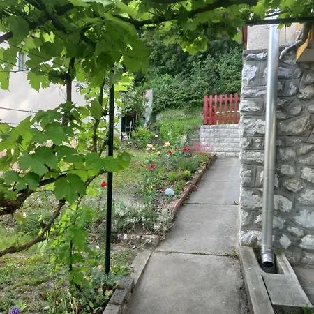 Erdőalja Casa de Férias *
